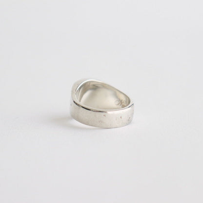 NADALL SQUARE SIGNET RING / HAMMERED #SILVER/WHITE FINISH [OJ-AC01]