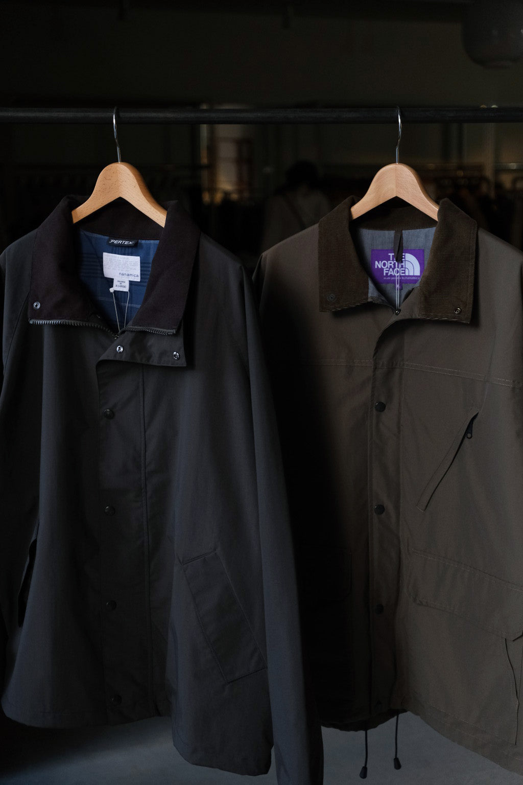 似ているようで違う。2つのField Jacketを比較。