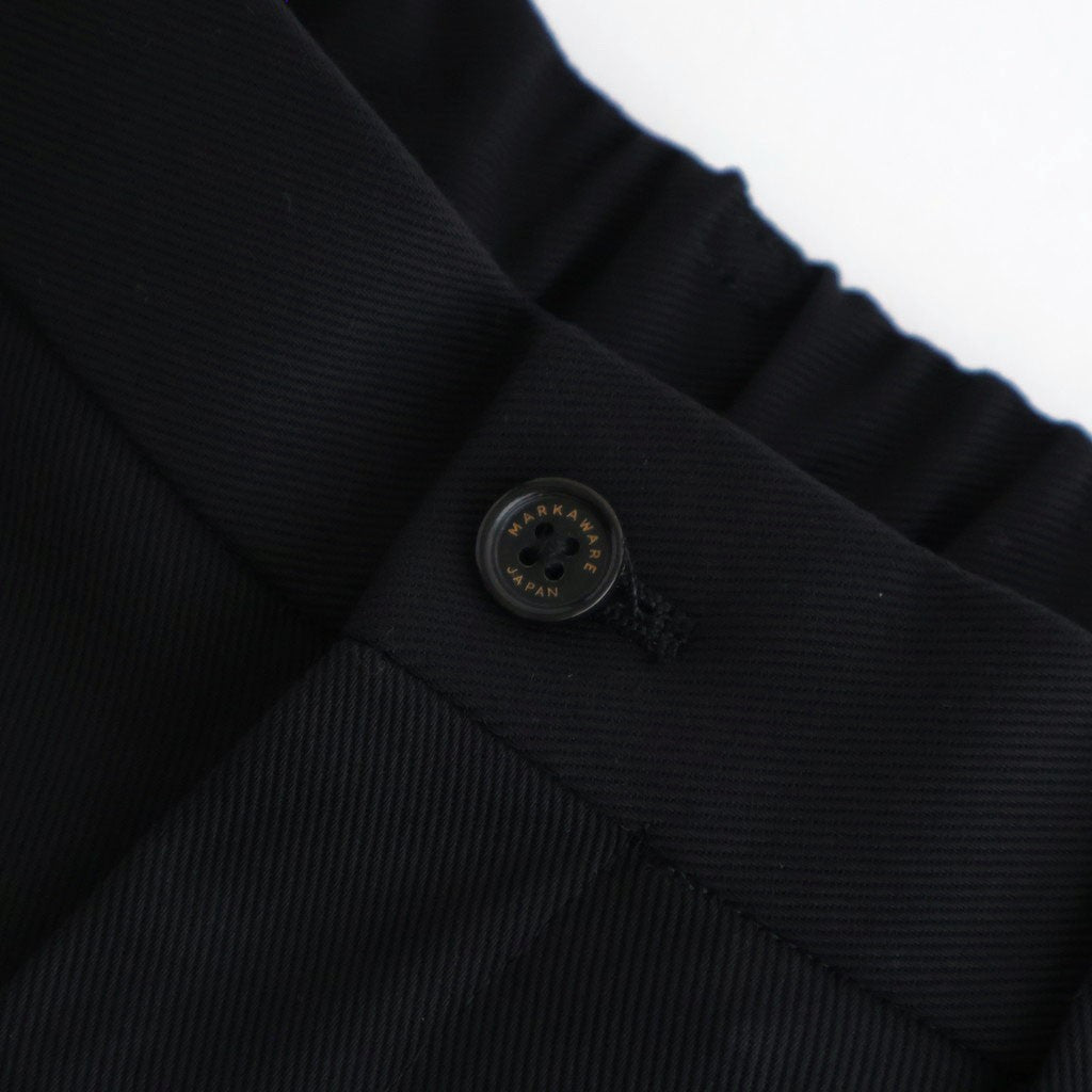 TRIPLE PLEATED WIDE TROUSERS #BLACK [A26A93PT03C]