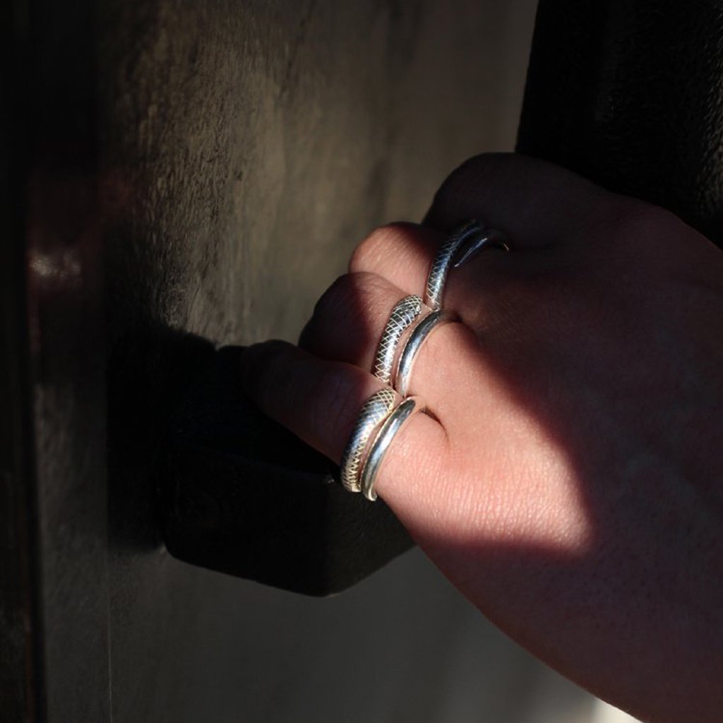 LUCIAN / SNAKE RING #SILVER/WHITE FINISH [OJ-AC13]