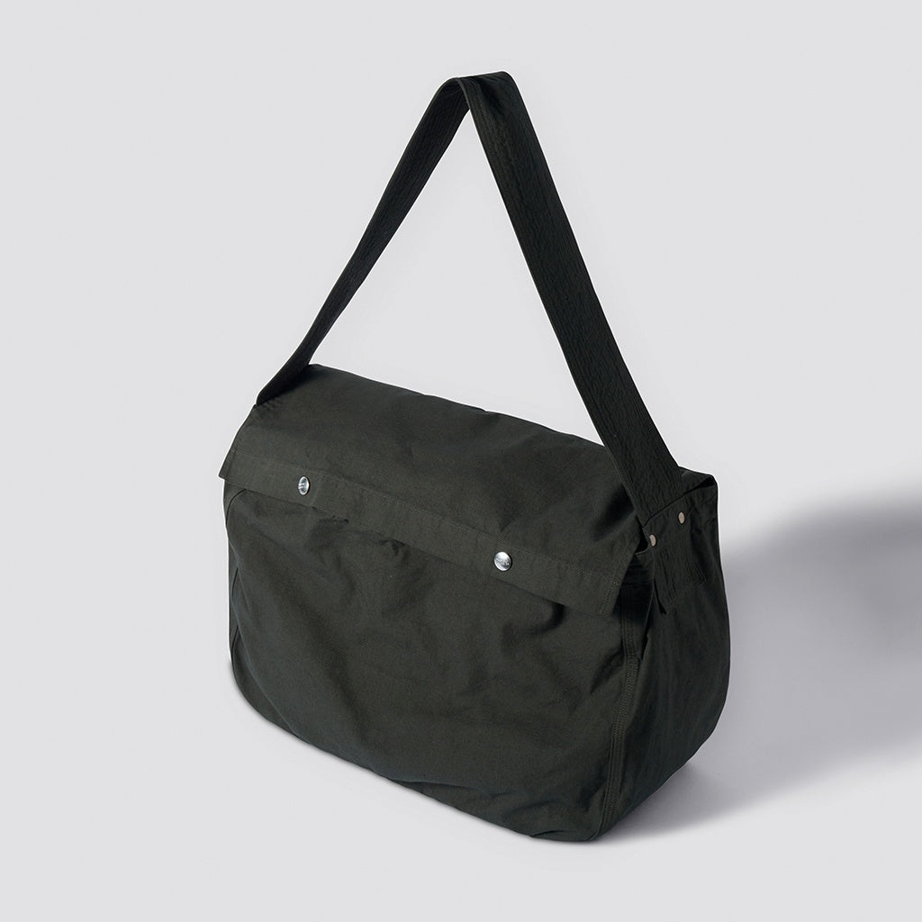 NEWSPARER BAG (LARGE) #HUNTER GREEN [PMAV-AC08]