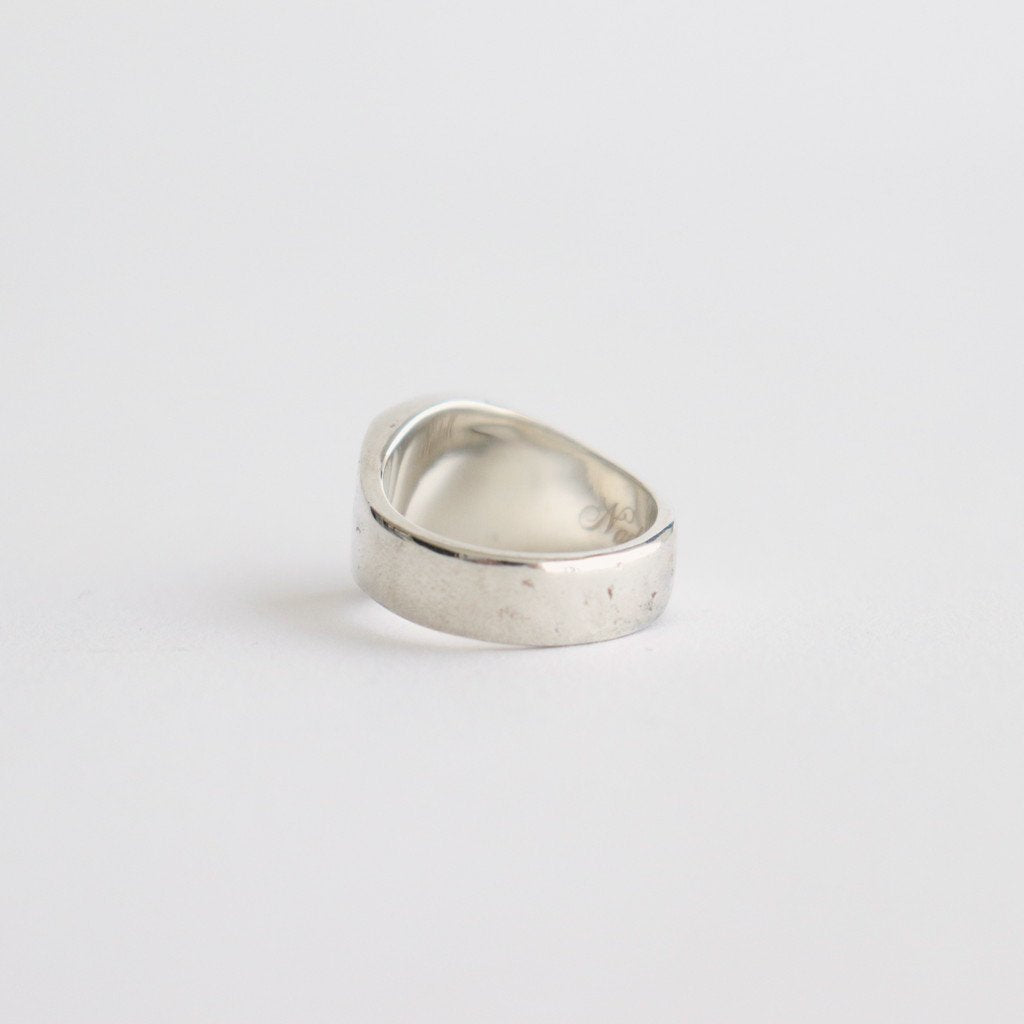 NADALL SQUARE SIGNET RING / HAMMERED #SILVER/WHITE FINISH [OJ-AC01]