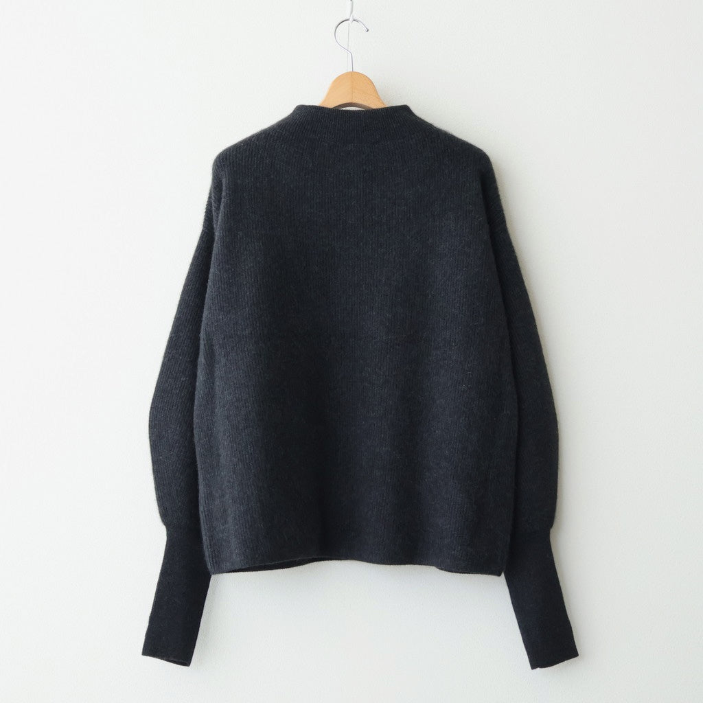 CASHMERE FOX FINGERHOLE BOAT NECK #CHARCOAL [BN-25FL-041]