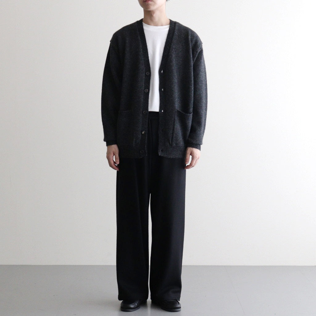 BABY ALPACA KURUMI TENJIKU V CARDIGAN #CHARCOAL [BN-25FM-059]