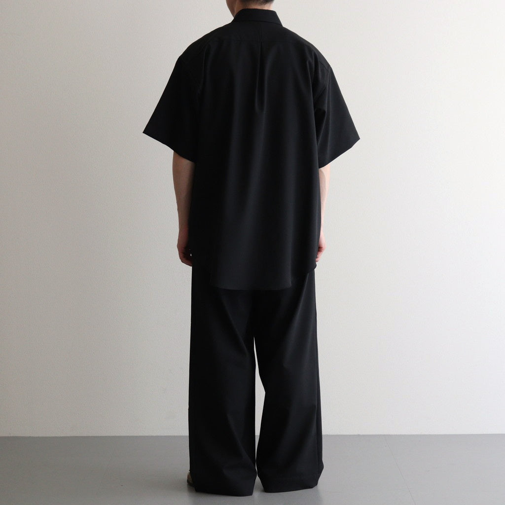 COMFORT FIT S/S SHIRT #BLACK [A25B03SH01B]