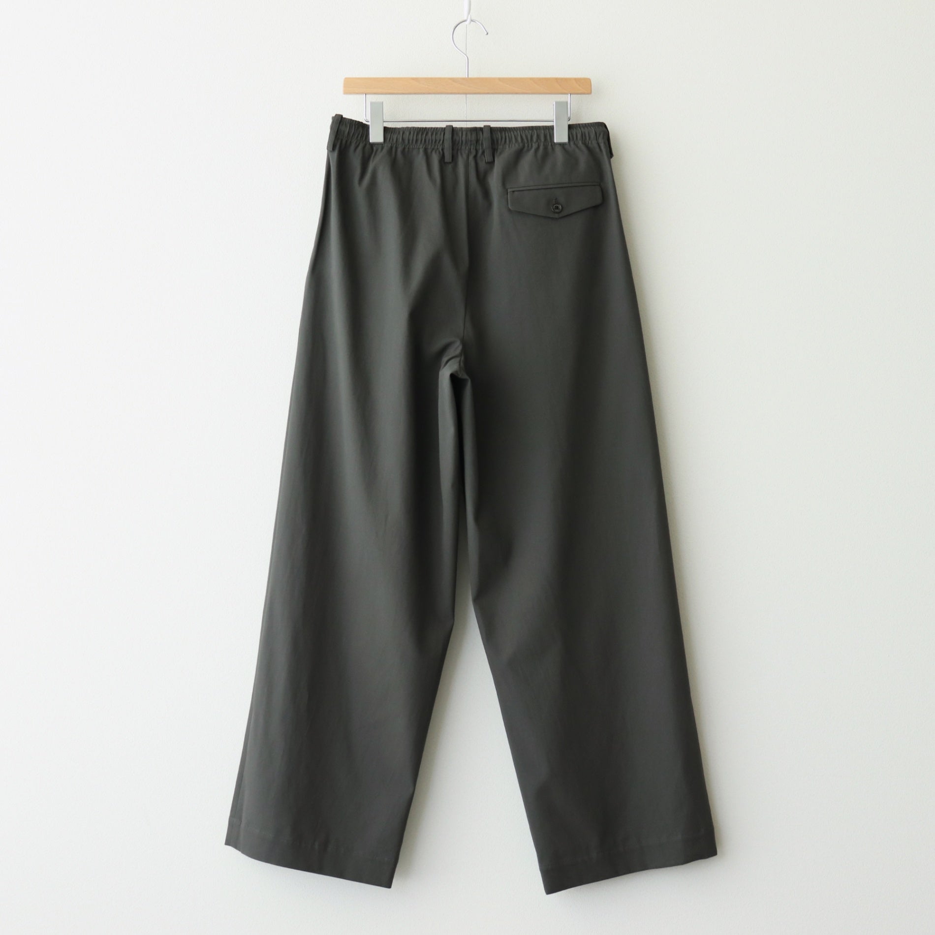 TRIPLE PLEATED EASY TROUSERS #DARK OLIVE [A25A05PT03C]