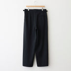 TWO TUCK MILITARY TROUSERS #BLACK [M25C07PT01C]