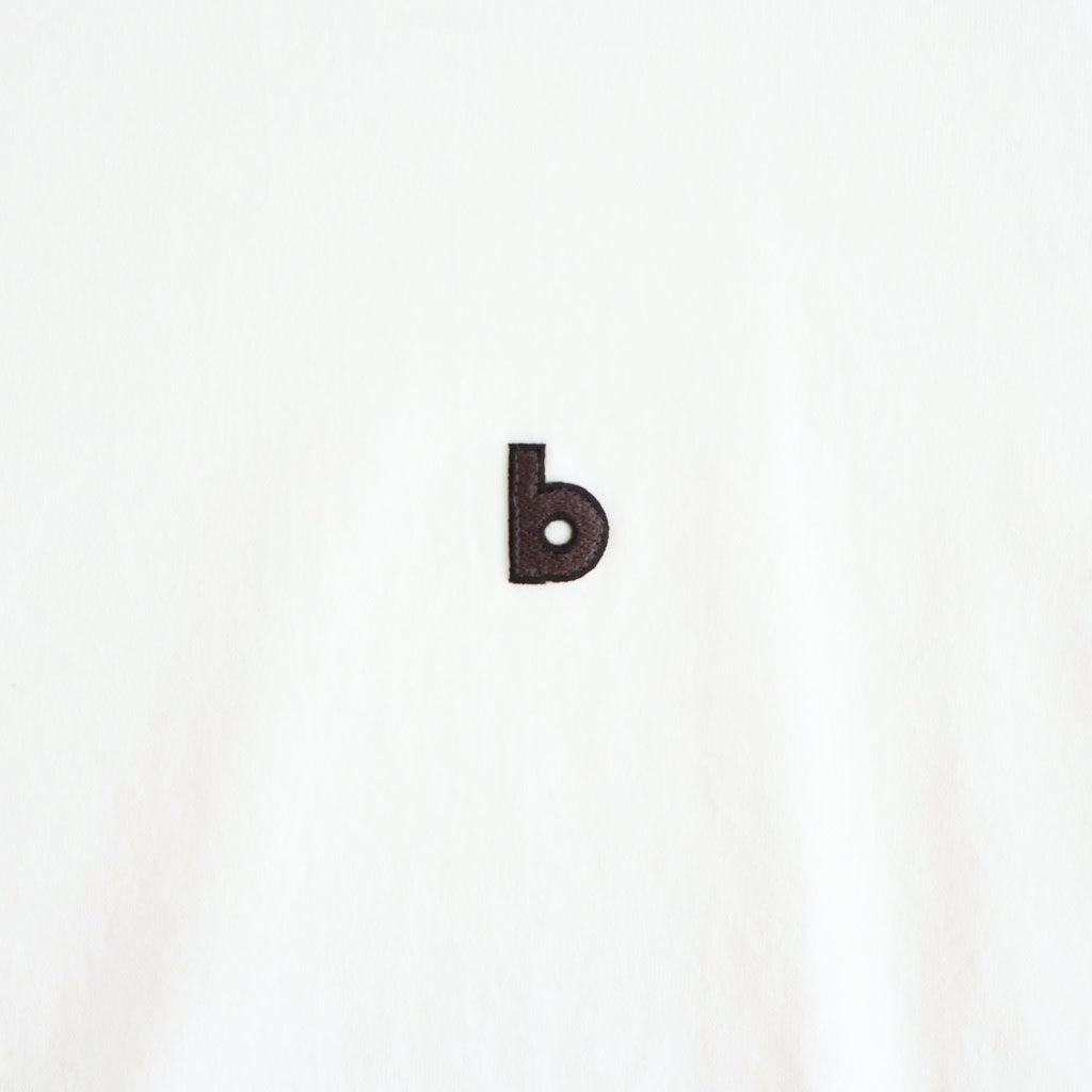 b Patch Tee WIDE #White×Charcoal [bROOTS25S34S26C]