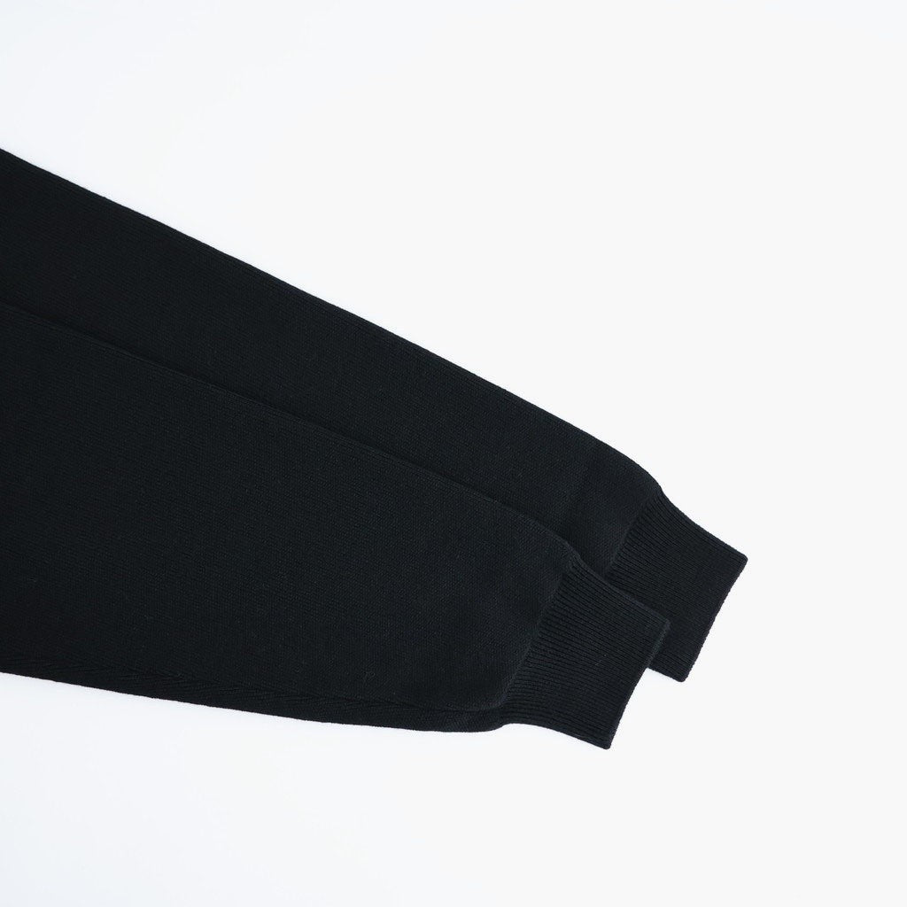 SOLID WOOL SMOOTH CREW NECK #BLACK [BN-26FM-056]