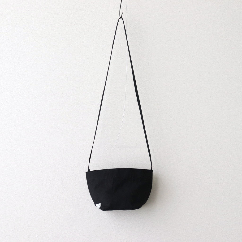 SHOULDER BAG #BLACK [A24D01AC02C]