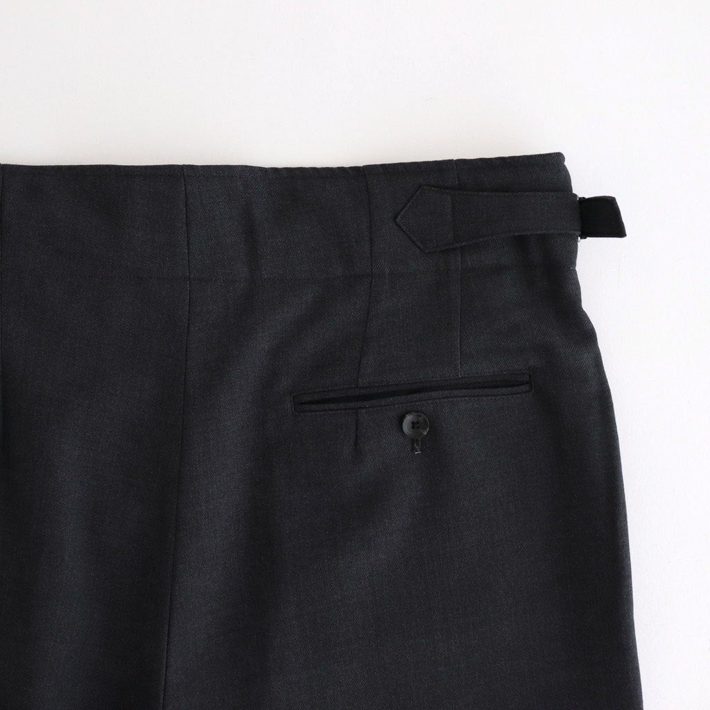 TWO TUCK MILITARY TROUSERS #CHARCOAL GRAY [M25C07PT01C]