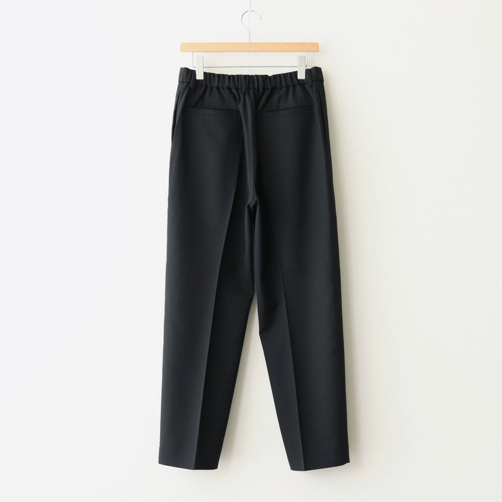 FLAT TAPERED TROUSERS #BLACK [A25C06PT01C]