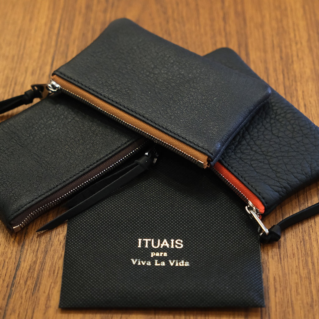 qualquer coisa pouch mini - doeskin #black×dark brown