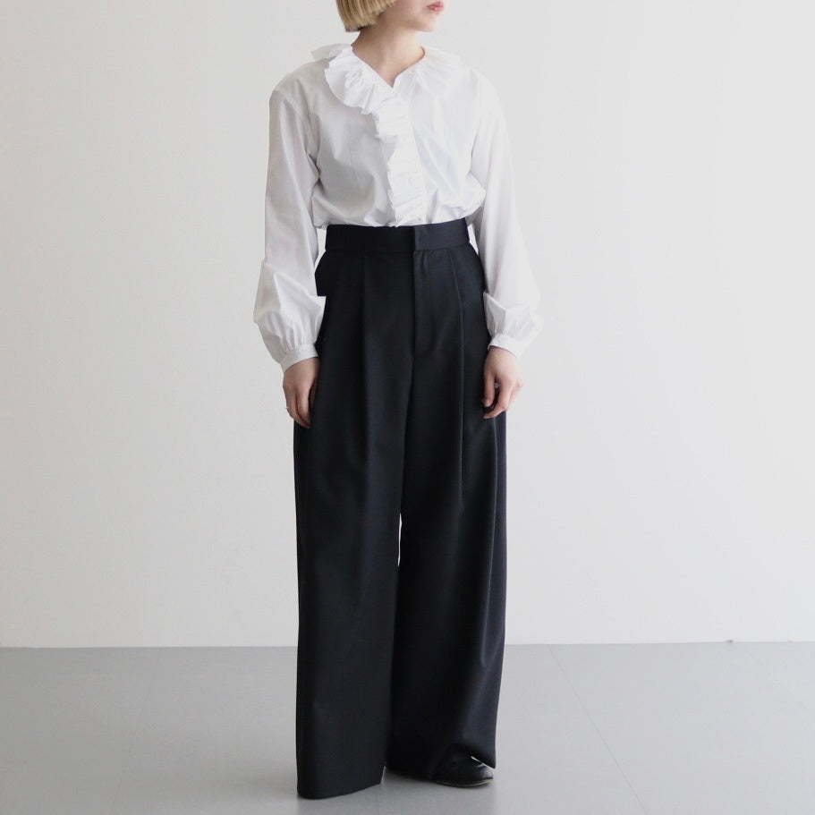 BOURRIENNE COTTON TYPEWRITER RUFFLE BL / NAMI #WHITE [16851 50110]