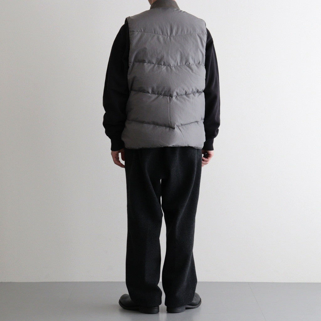 MOUNTAINEER DOWN VEST #D.GRAY [PMAU-VT01] – Diffusion