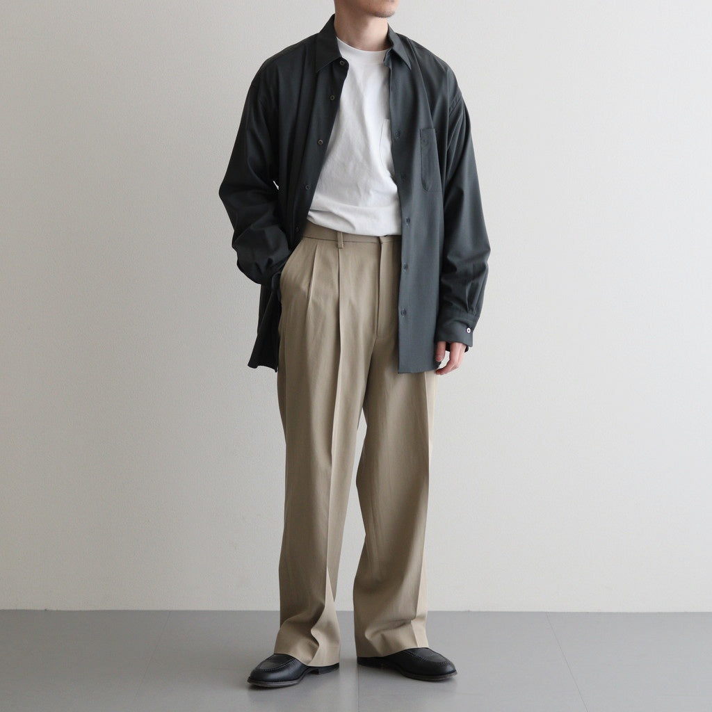 CLASSIC FIT DOUBLE PLEATED TROUSERS #KHAKI [A25A05PT01C]