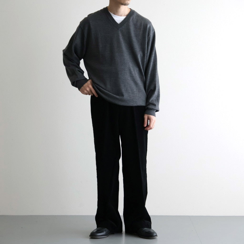 MIXED-WALE CORDUROY NOTUCK SLACKS #BLACK [26W-BIS-PT15]