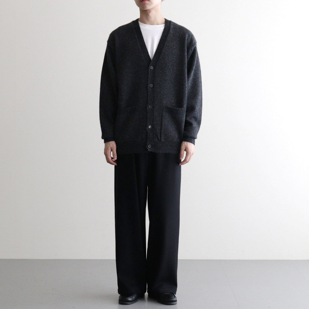 BABY ALPACA KURUMI TENJIKU V CARDIGAN #CHARCOAL [BN-25FM-059]