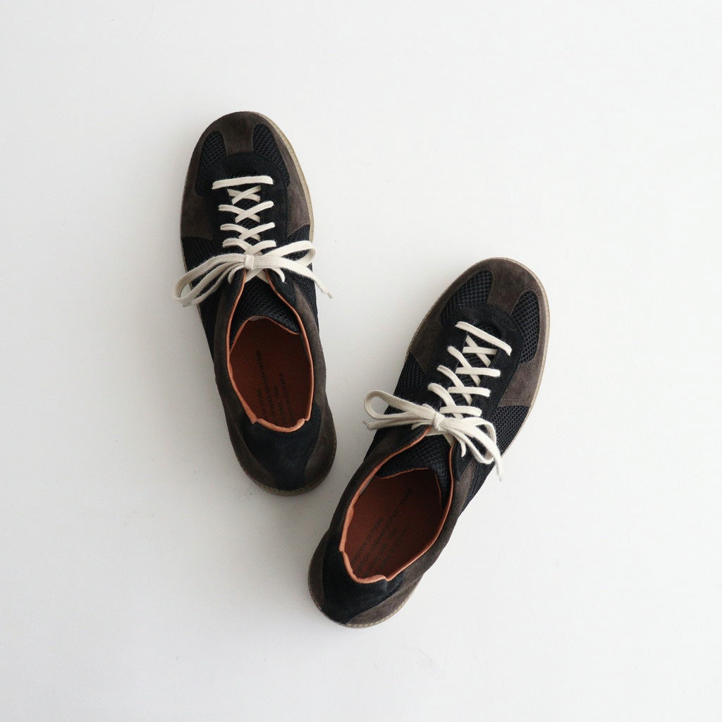 GERMAN MILITARY TRAINER #BLACK [1715FS]