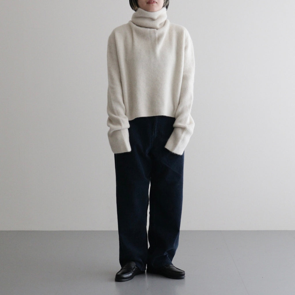 CASHMERE FOX UNIQUE TURTLE #IVORY [BN-25FL-042]