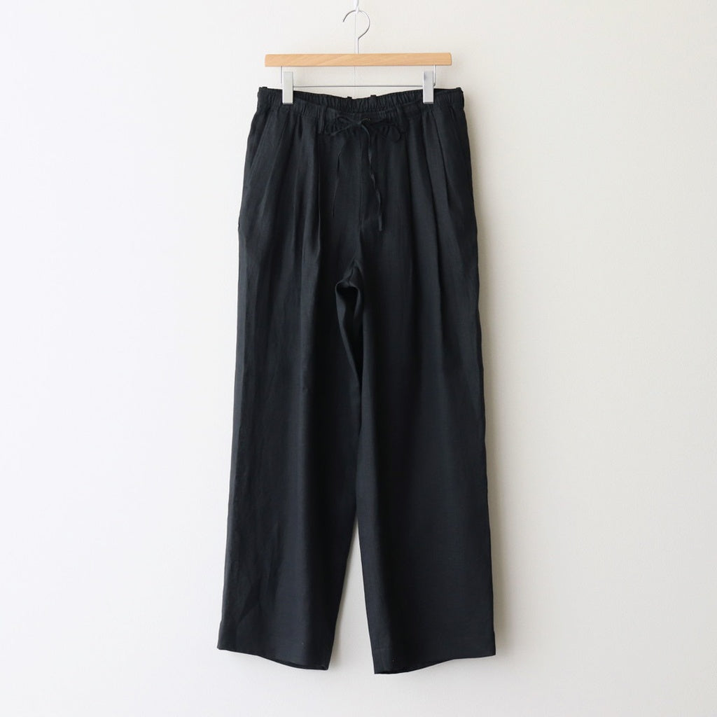 TRIPLE PLEATED EASY TROUSERS #BLACK [A25A16PT01C]