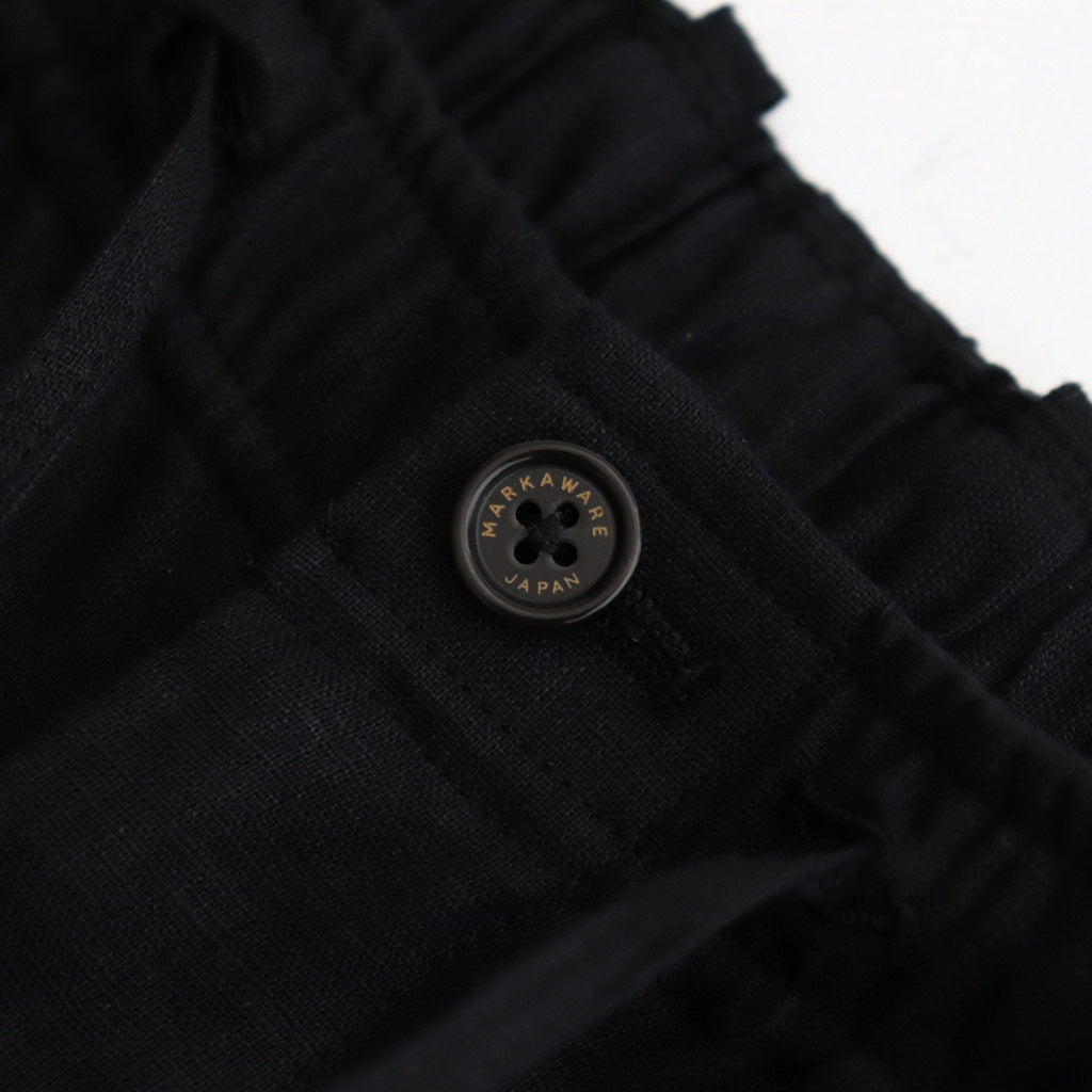 TRIPLE PLEATED EASY TROUSERS #BLACK [A25A16PT01C]