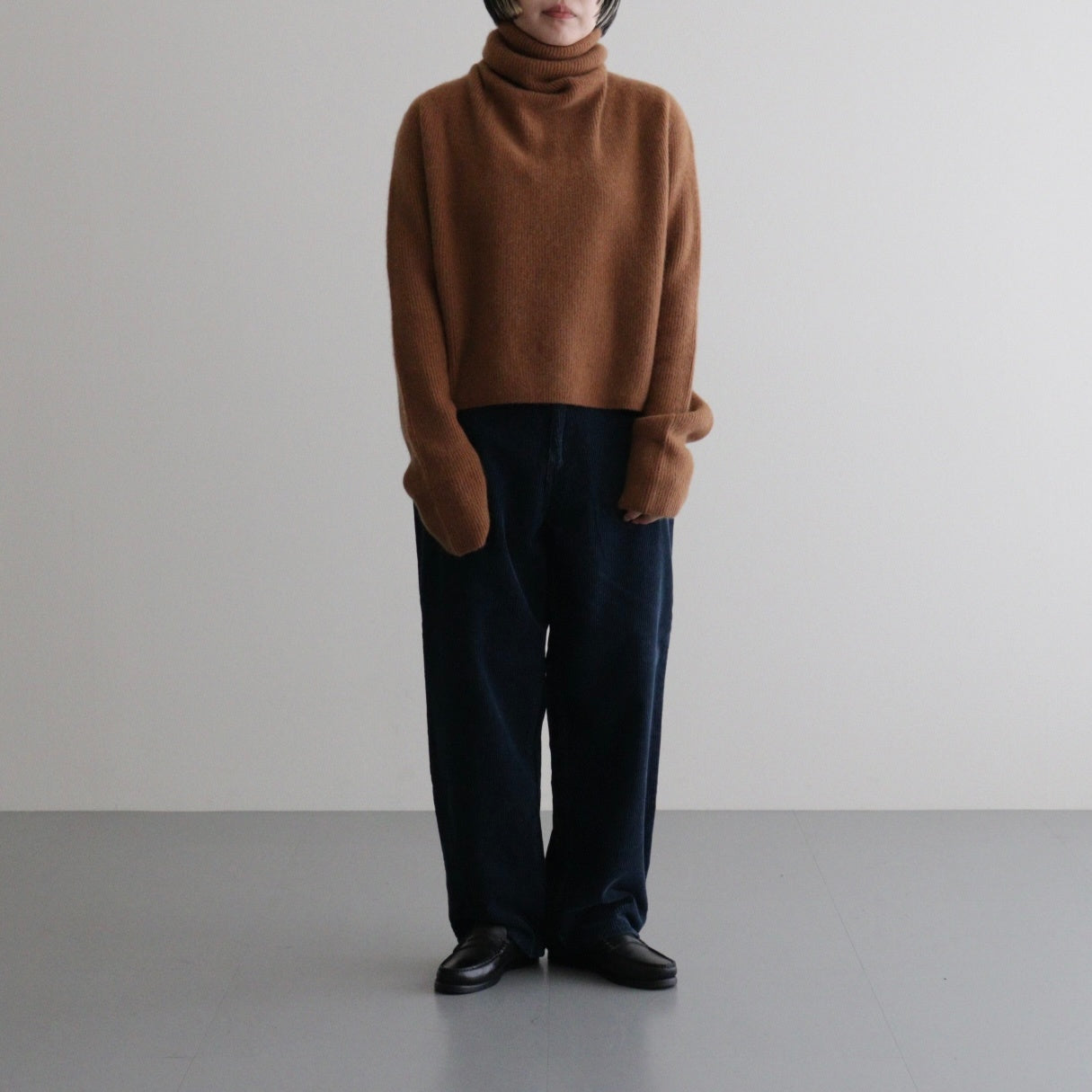 トップス 2024AW Lillylynque fox cashmere relax cd CASHMERE FOX UNIQUE TURTLE #GRAY [BN-25FL-042] – Diffusion