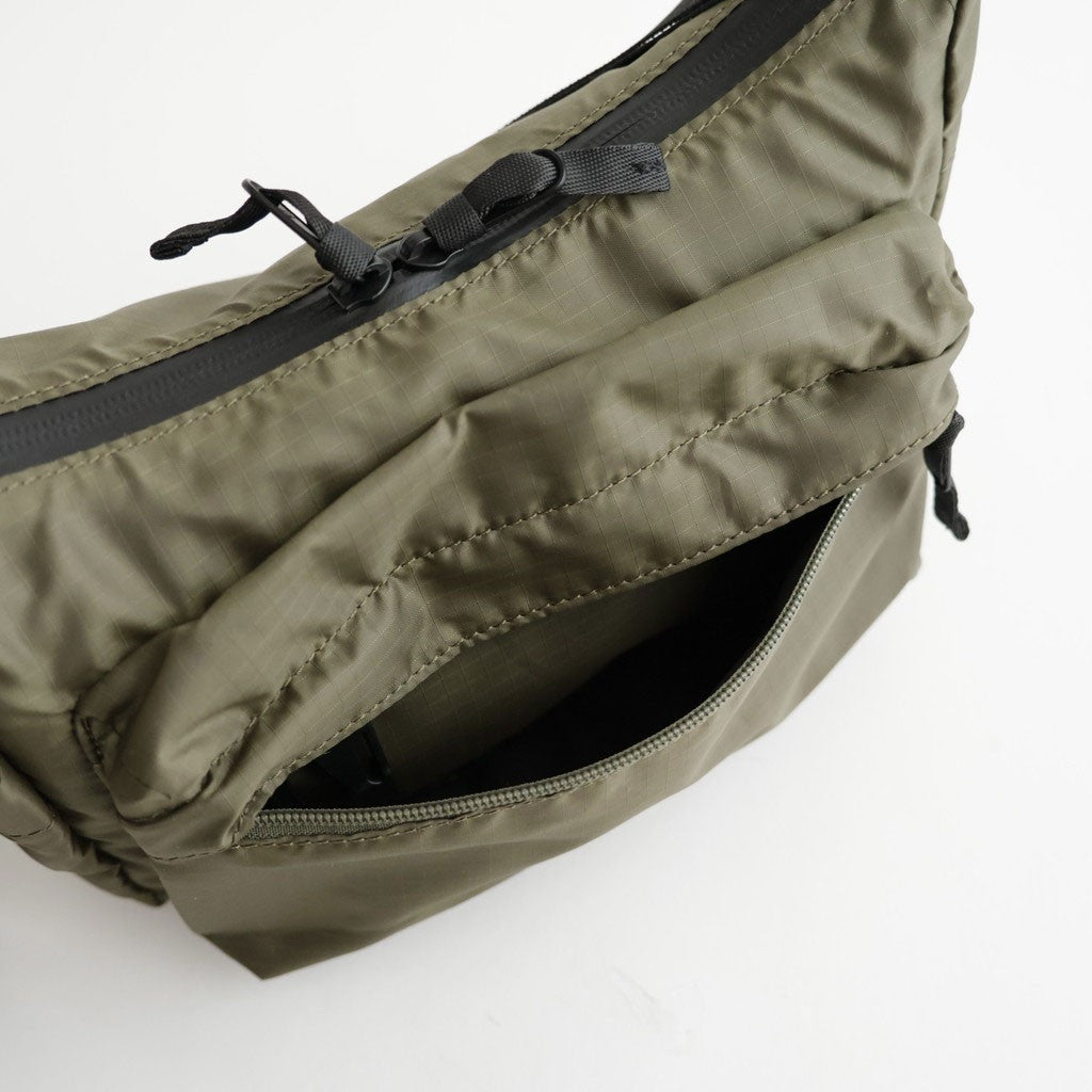 LC SHOULDER MINI_LITE #Olive [26f_LC04R]