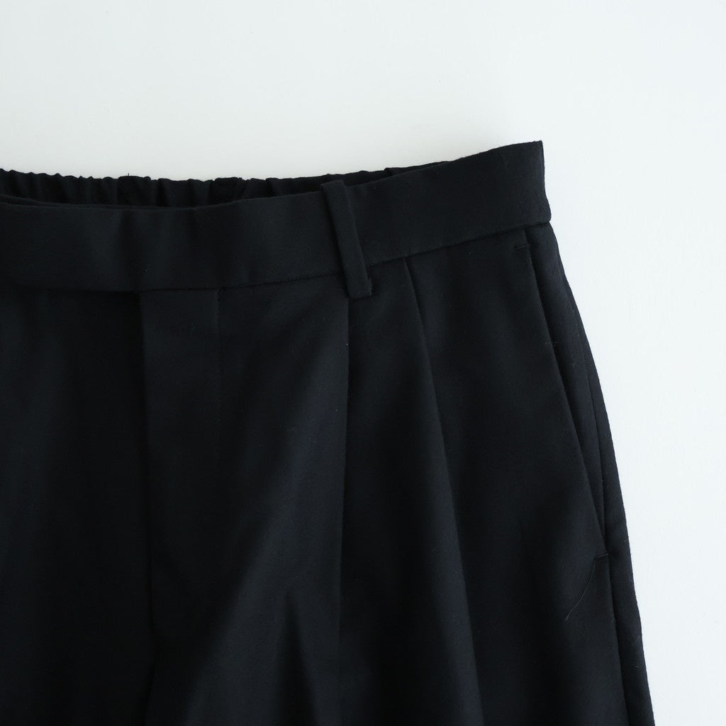 DOUBLE PLEATED WIDE TROUSERS #BLACK [A25C15PT02C]