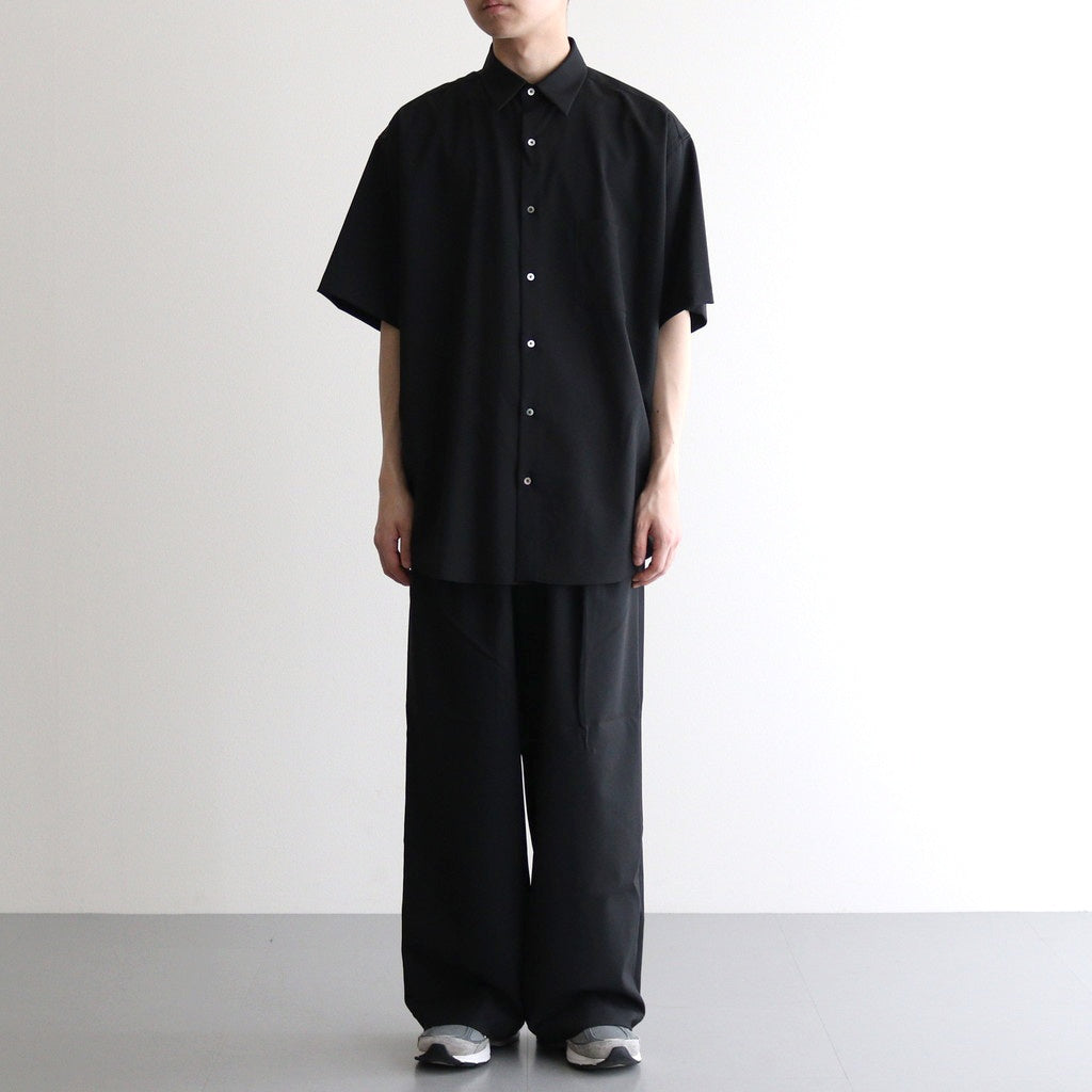 172cm 58kg　size : 2