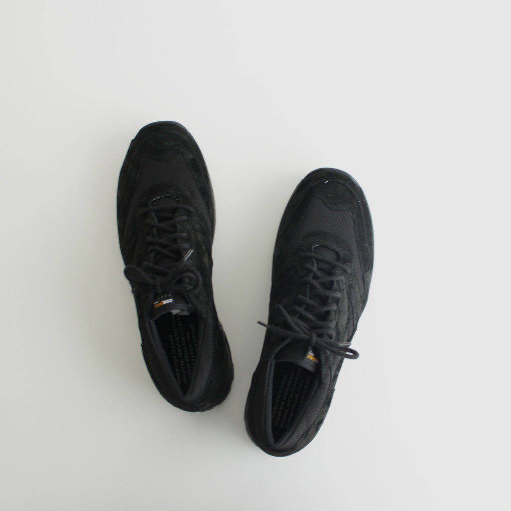 BRITISH MILITARY TRAINER #BLACK [1833CS]