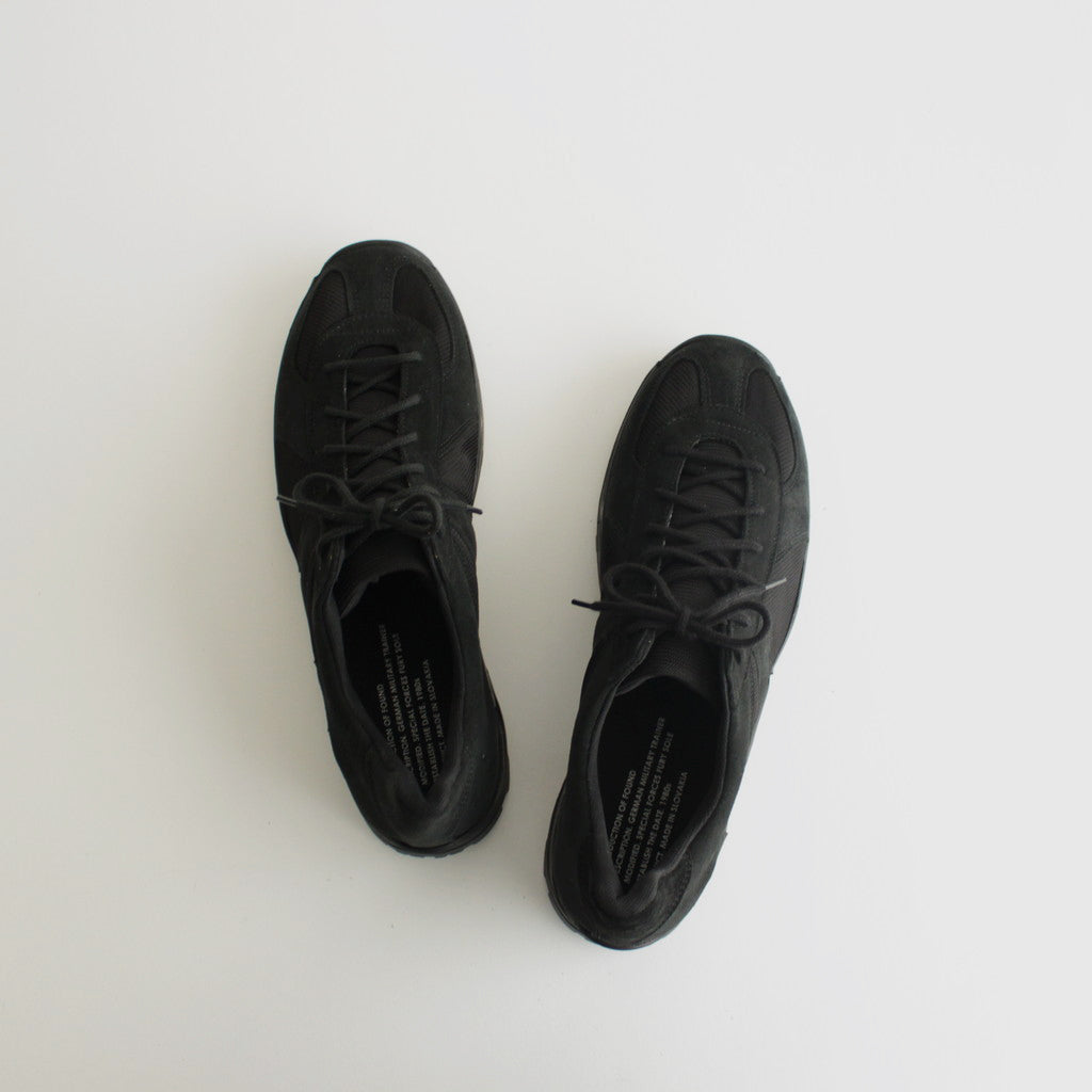 GERMAN MILITARY TRAINER #BLACK [1733CS]