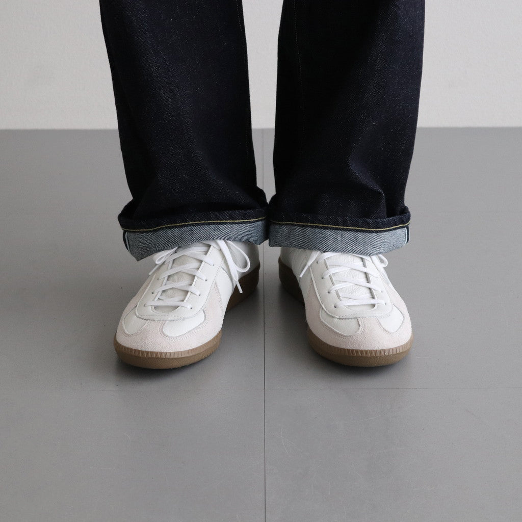 GERMAN MILITARY TRAINER #WHITE [1700L]