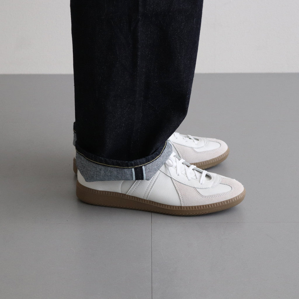 GERMAN MILITARY TRAINER #WHITE [1700L]