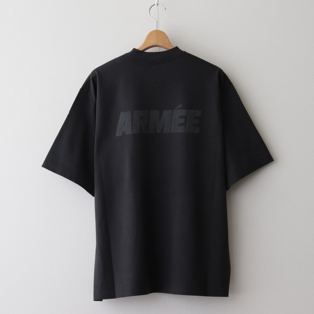 ARMEE Print Tee WIDE #InkBlack×Black-Reflector [bROOTS24S34C]