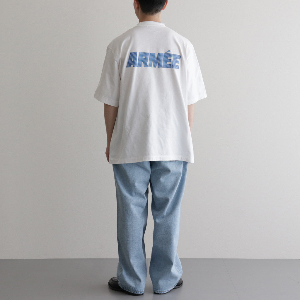 ARMEE Print Tee WIDE #White×Blue-Reflector [bROOTS24S34C]
