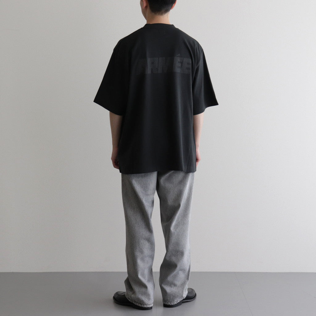 ARMEE Print Tee WIDE #InkBlack×Black-Reflector [bROOTS24S34C]