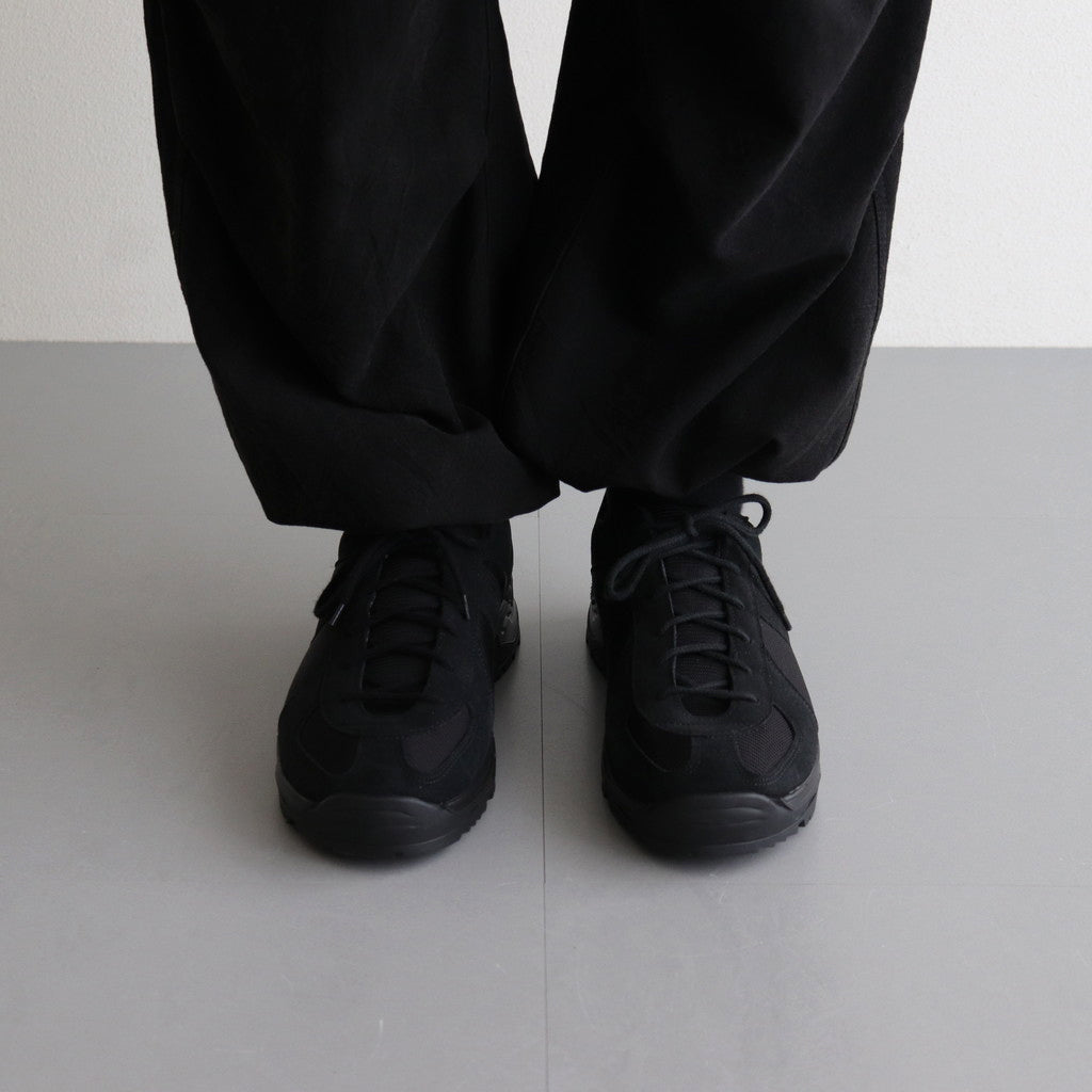 GERMAN MILITARY TRAINER #BLACK [1733CS]