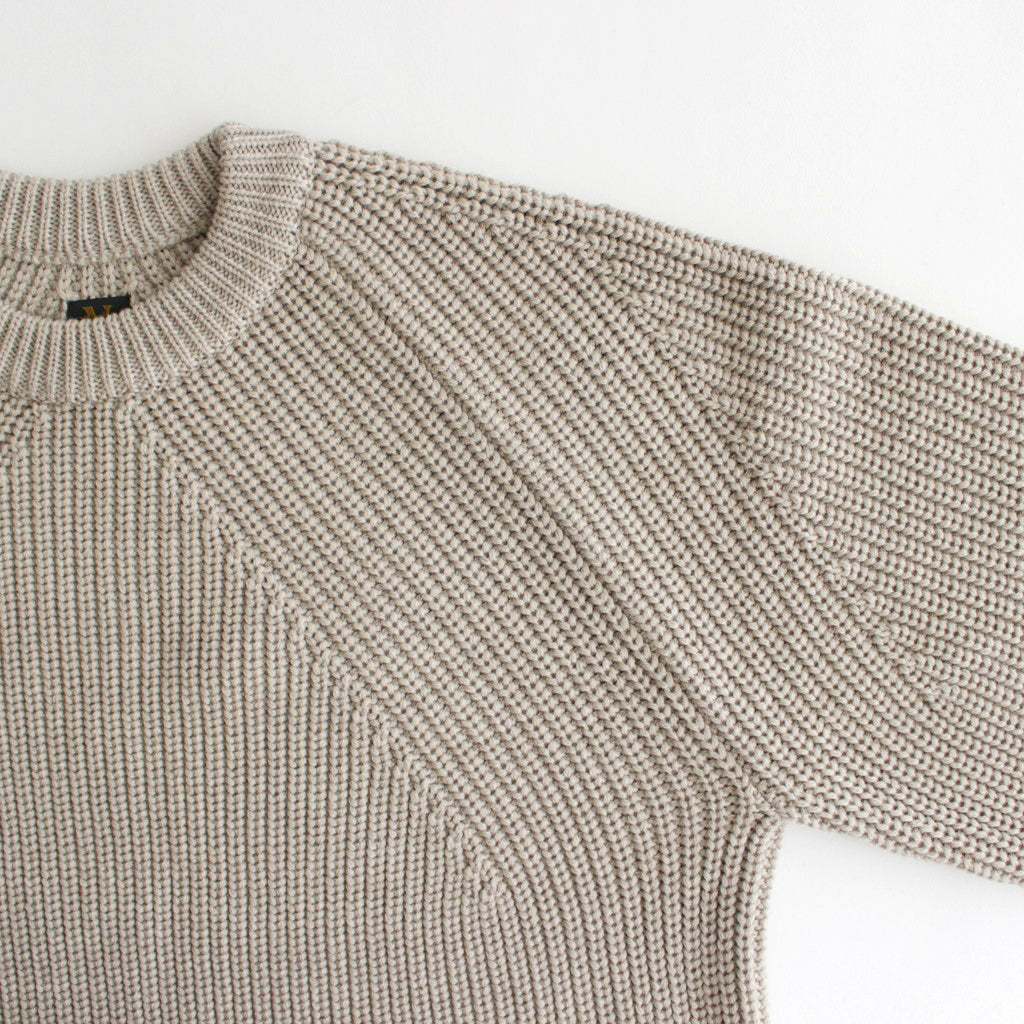 SIGNATURE CREW NECK #BEIGE [BN-23FM-030]