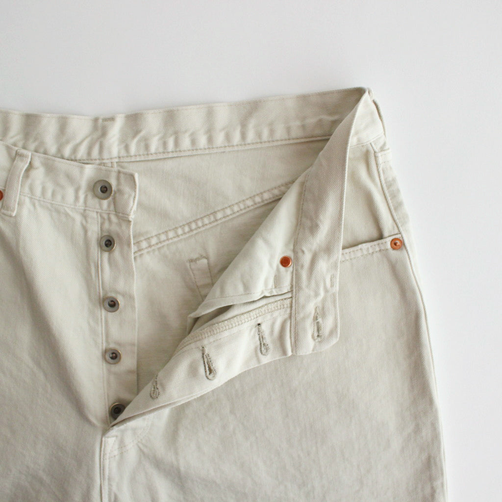 LOOSE STRAIGHT FIT JEANS #OFF WHITE [M24B-10PT12C]