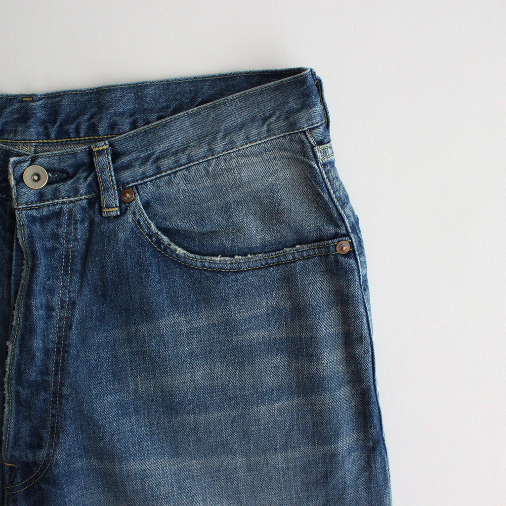 LOOSE STRAIGHT FIT JEANS #BLEACHED [M24B-10PT02C]