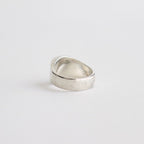 NADALL SQUARE SIGNET RING / HAMMERED #SILVER/WHITE FINISH [OJ-AC01]