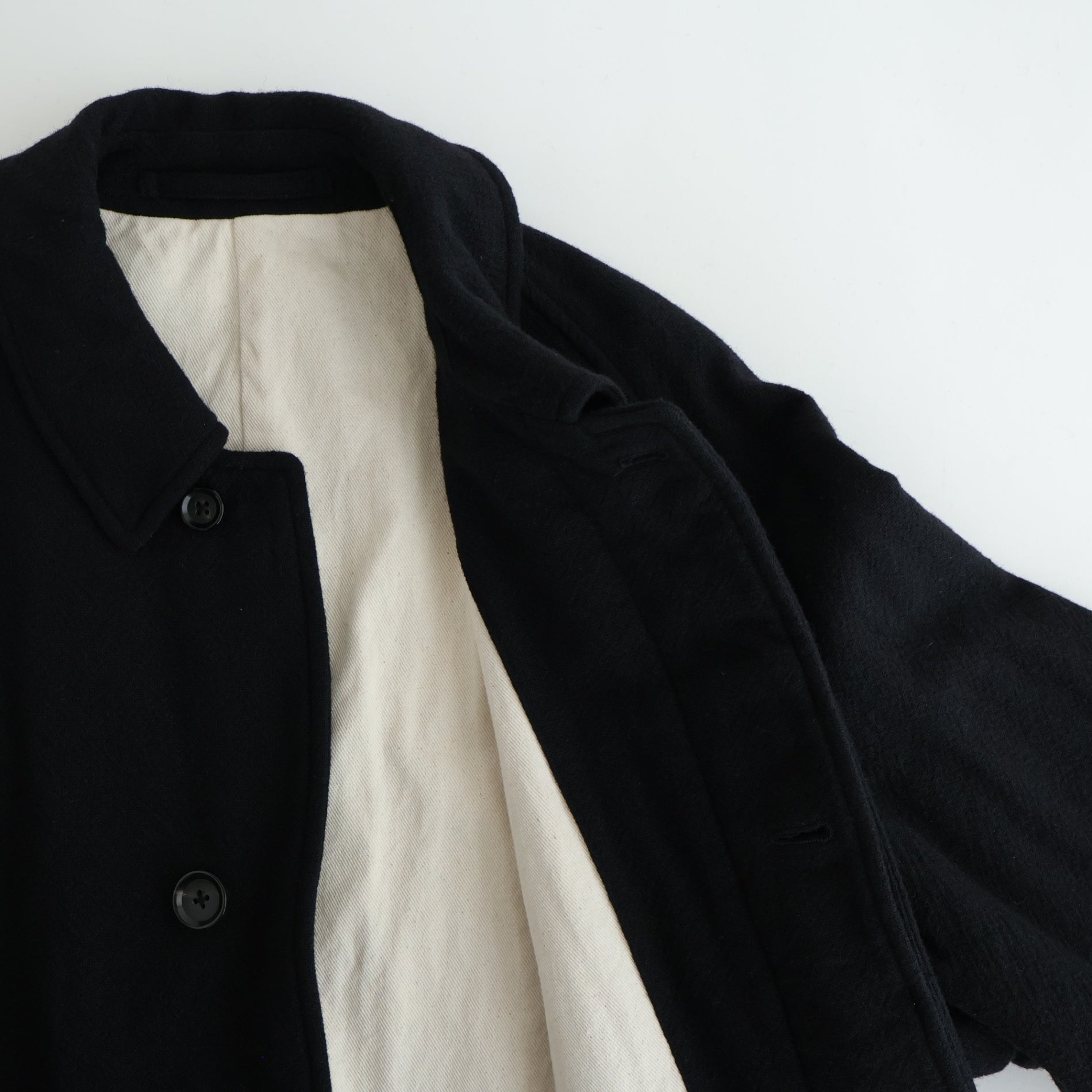 Classic Wool Balmacaan Coat #BlackNavy [BHS25F009]