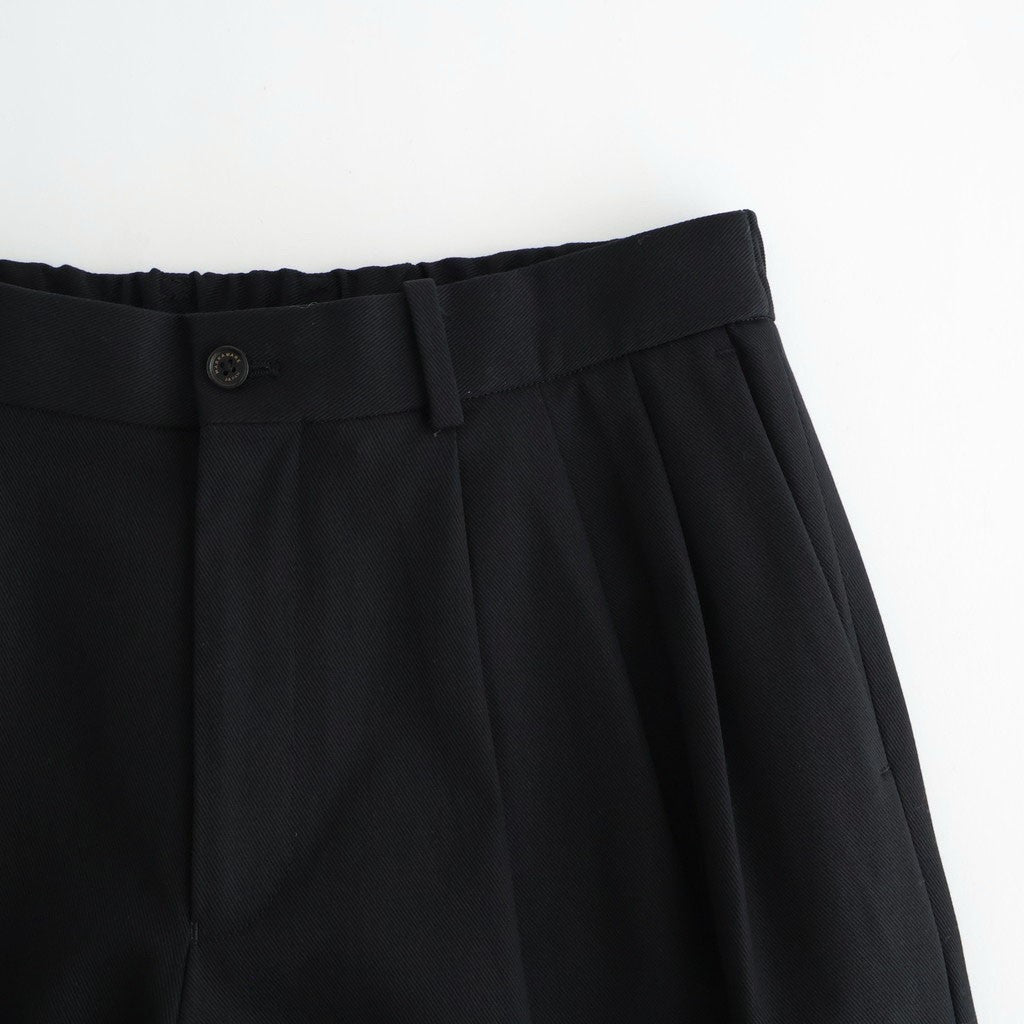 TRIPLE PLEATED WIDE TROUSERS #BLACK [A26A93PT03C]
