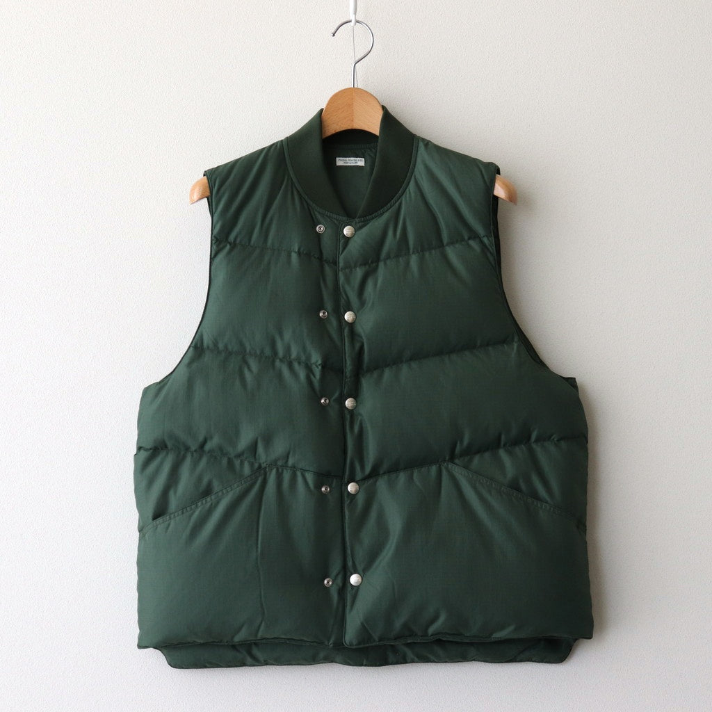 PHIGVEL - MOUNTAINEER DOWN VEST | HUMAN and THINGS