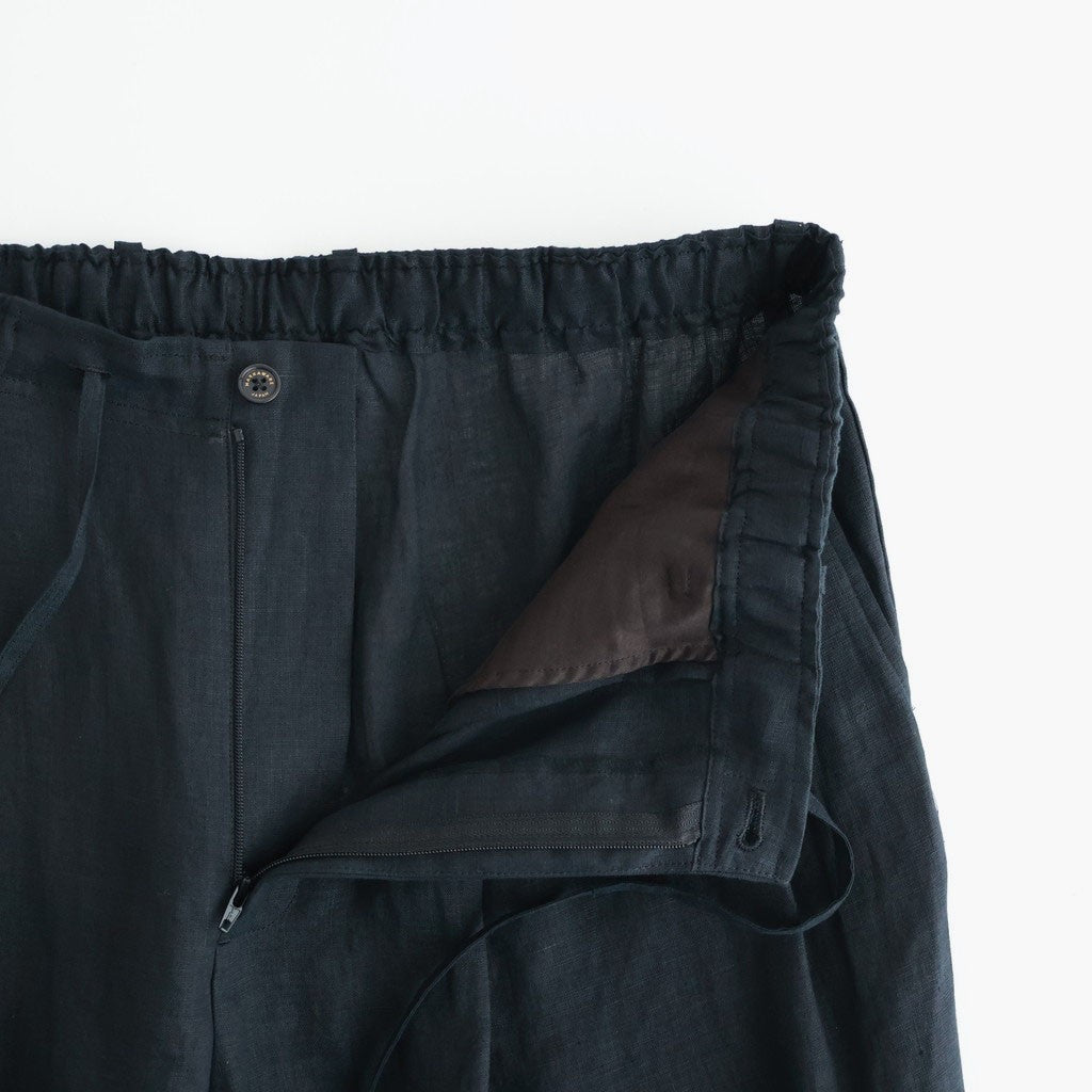 DOUBLE PLEATED EASY TROUSERS #BLACK [A26A22PT02C]