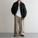 TRIPLE PLEATED EASY TROUSERS #KHAKI [A25A05PT03C]