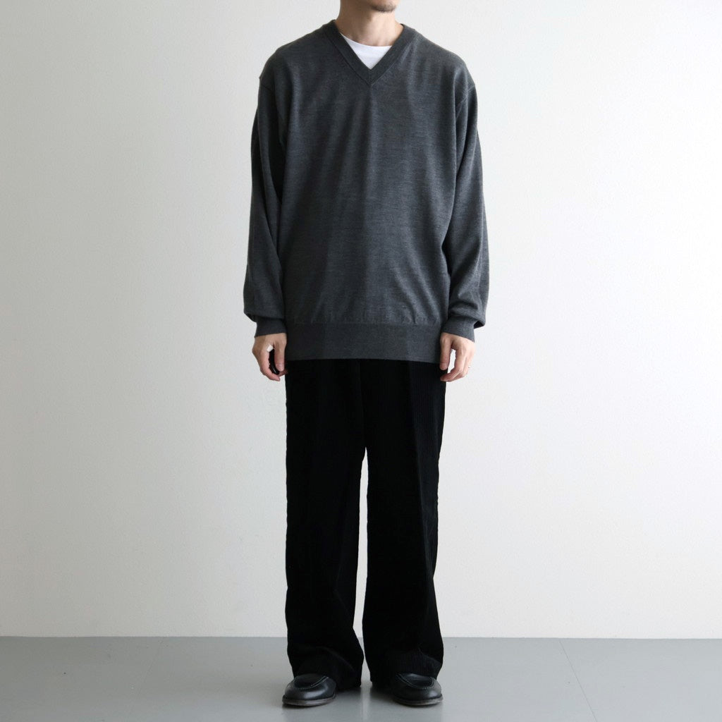 MIXED-WALE CORDUROY NOTUCK SLACKS #BLACK [26W-BIS-PT15]