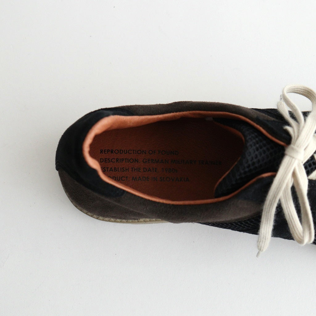 GERMAN MILITARY TRAINER #BLACK [1715FS]