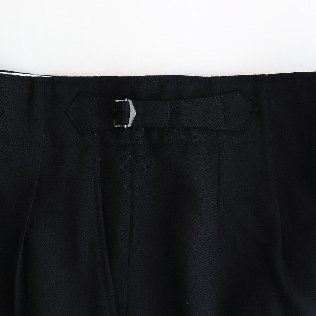 TWO TUCK MILITARY TROUSERS #BLACK [M25C07PT01C]